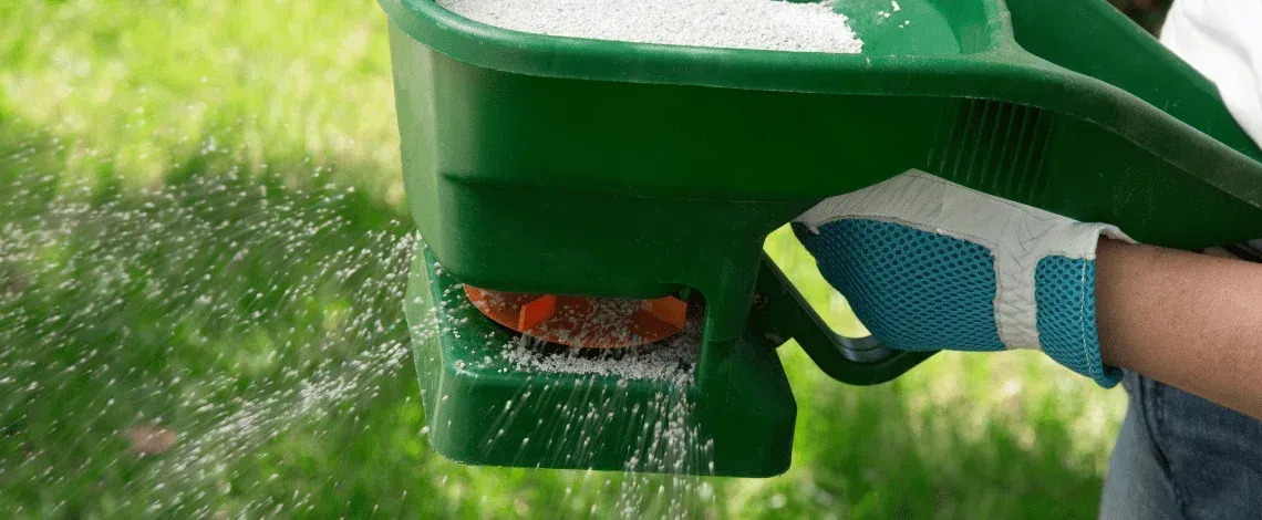 spring lawn fertilization schedule for york county