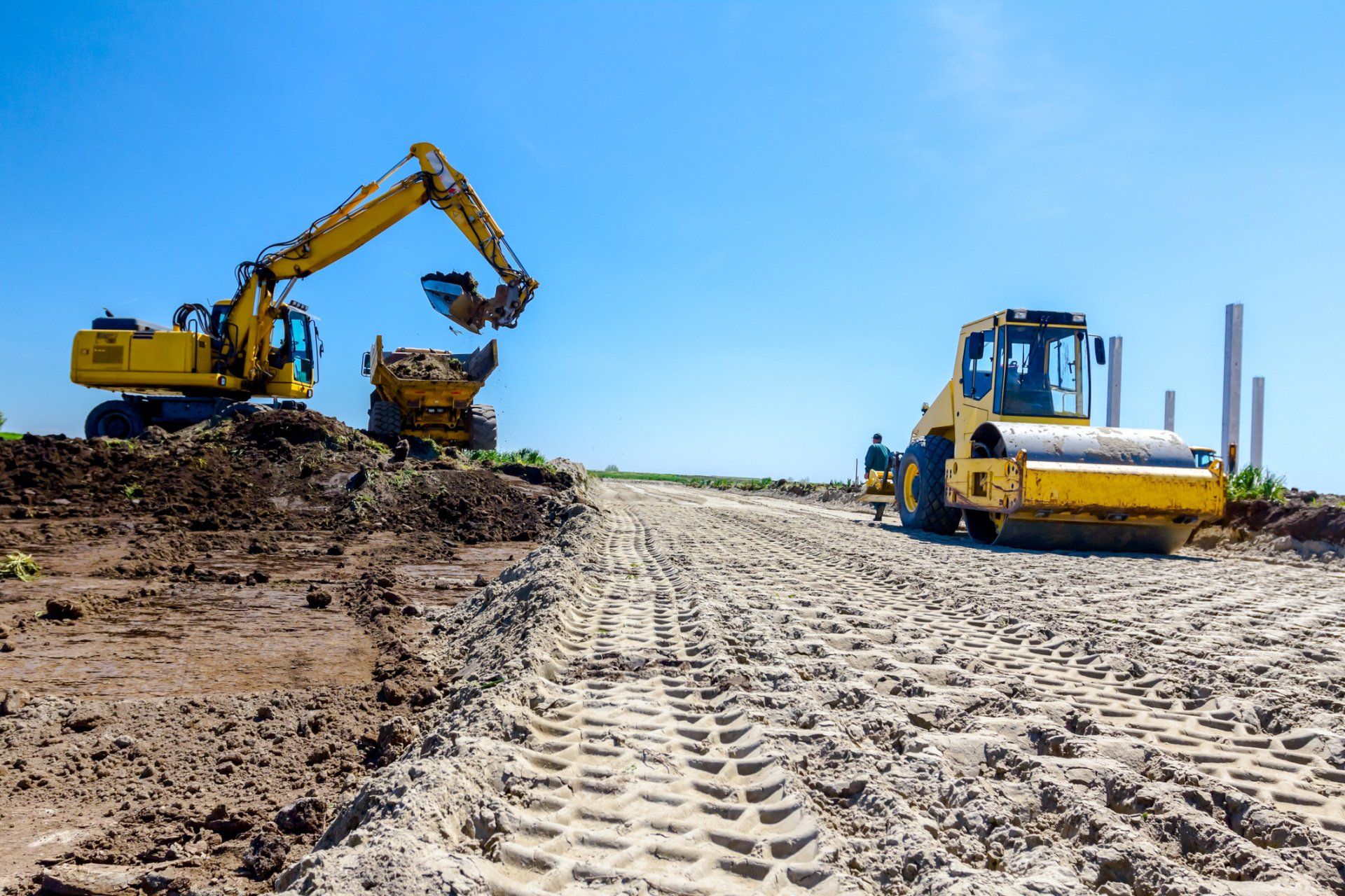Trace Of Huge Road Roller - Ashland, OH - Aztec Topsoil