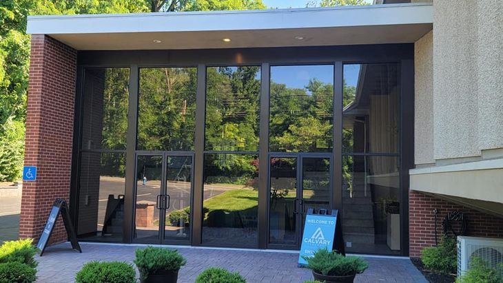 Mini Shop Glass Exterior