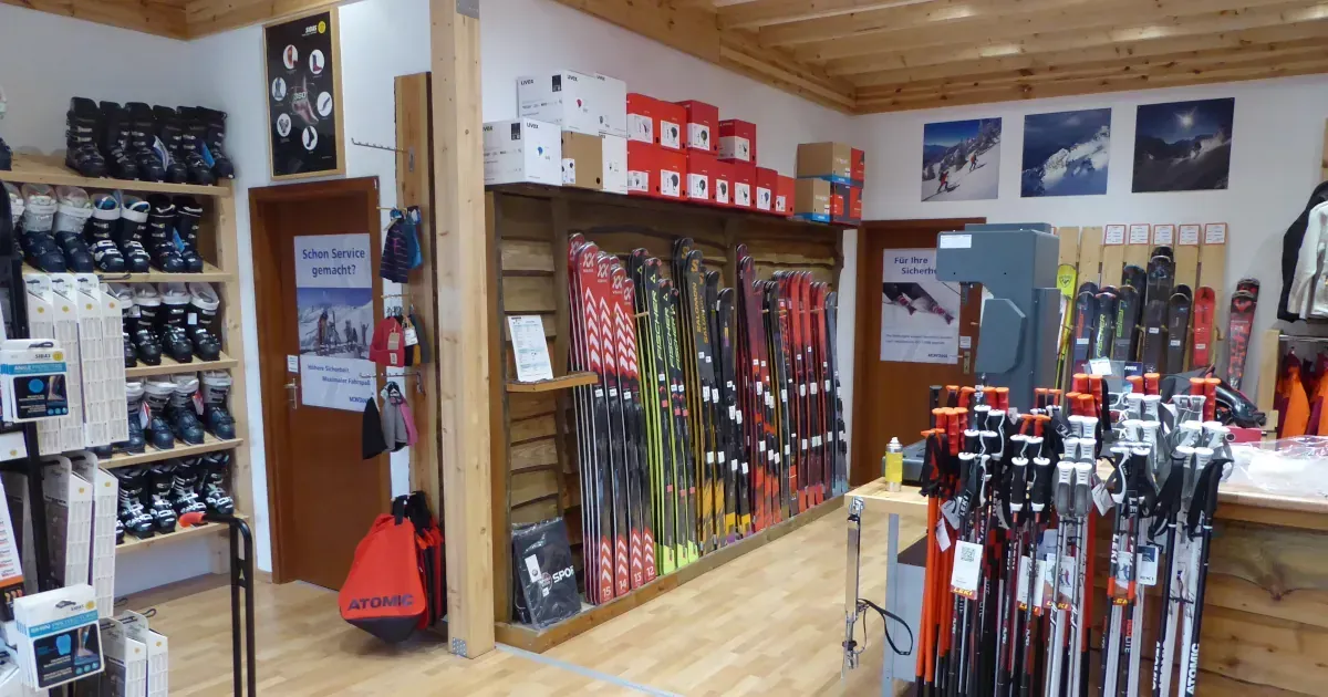 Ski-Ausruestung