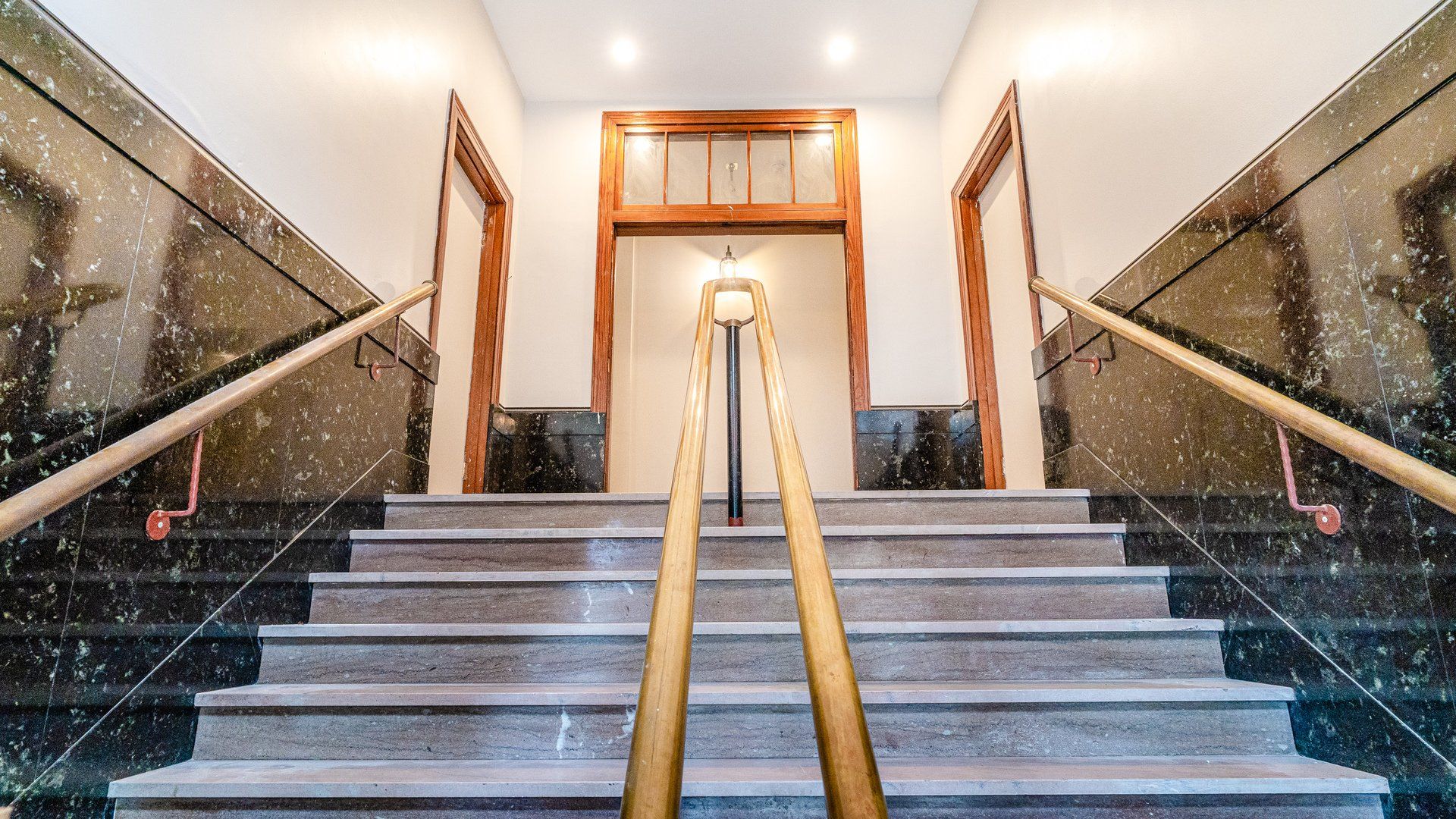 1447 W Superior Street Building Entrance