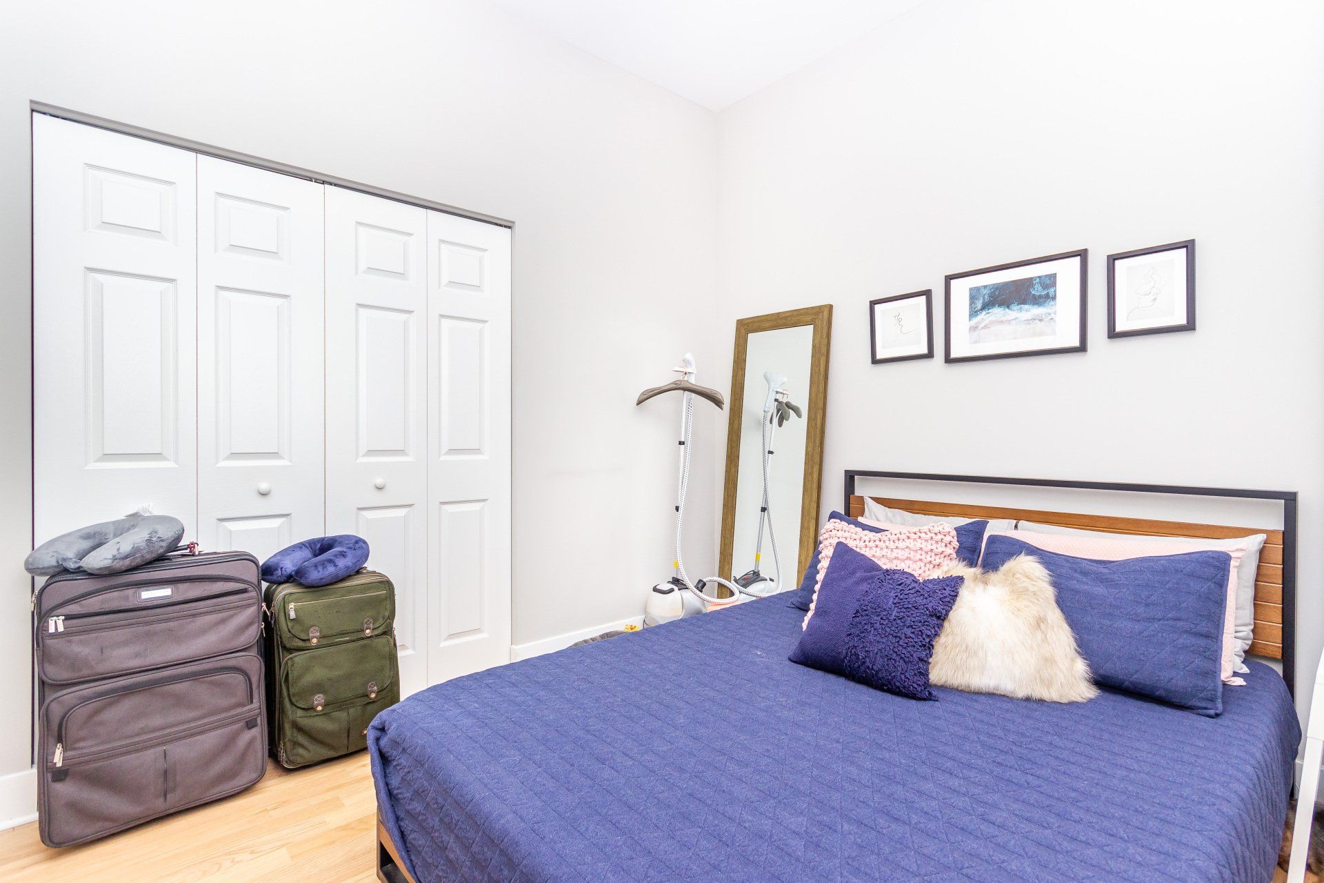 1038 N Ashland Avenue Bedroom 2