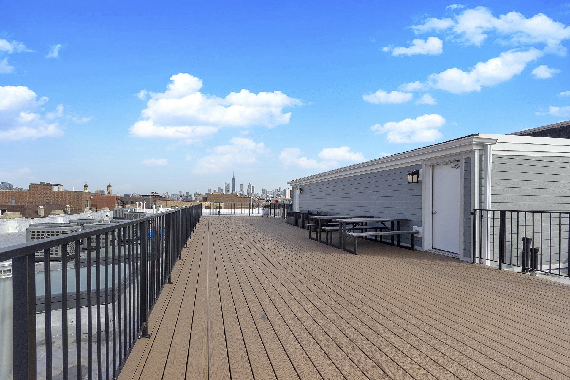 1038 N Ashland Avenue Rooftop