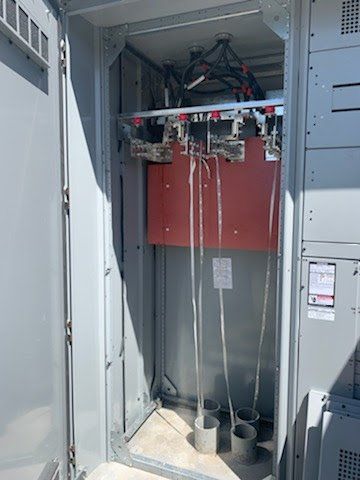 Commercial Electrician Los Angeles, Switchgear Installation, Electrician Pasadena, ADU Builders Los Angeles