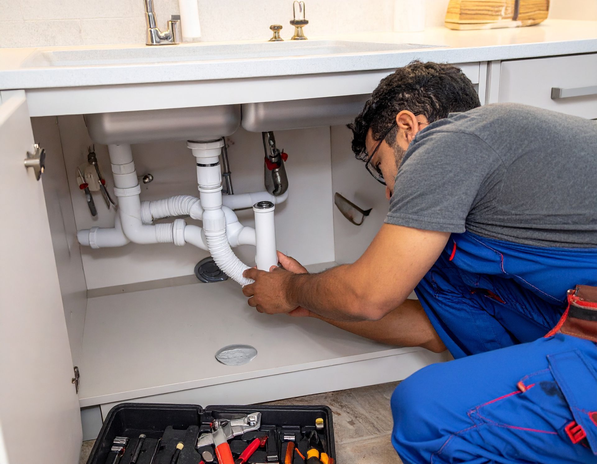 Kitchen Drain Snaking