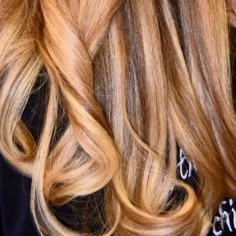 Capelli lucenti