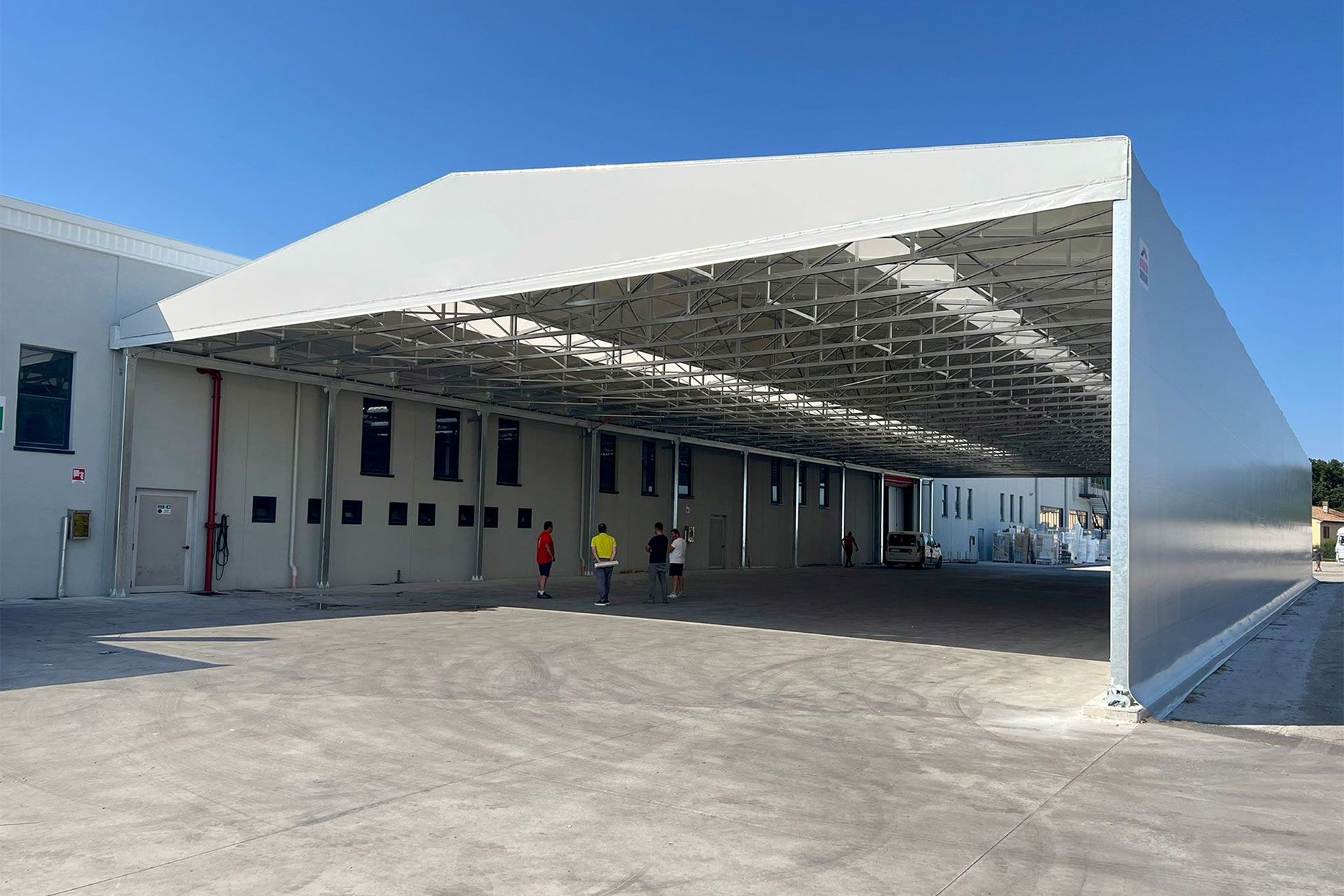 coperture in pvc a Vercelli per capannoni industriali