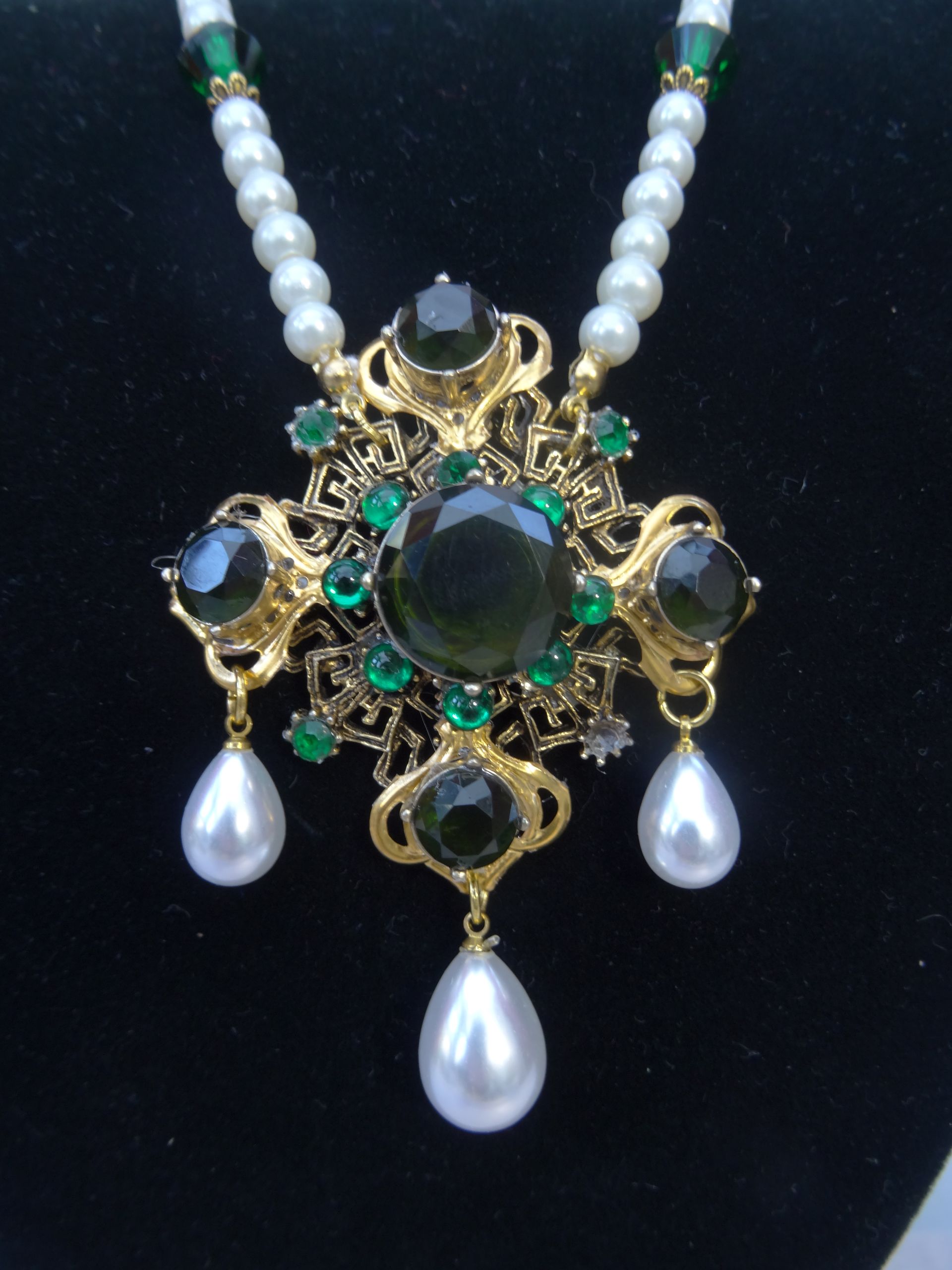 Medieval Garments & Accessories, Ready-Made & Made-to-Order