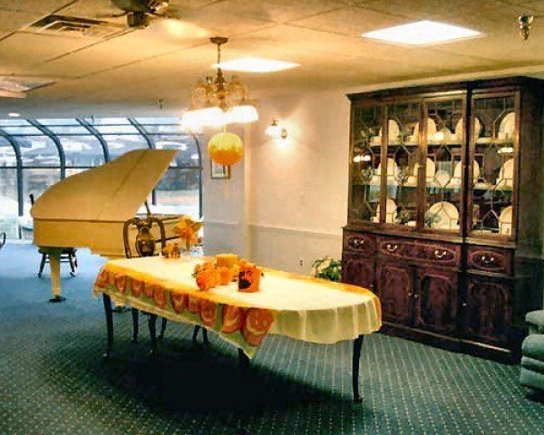 Table and Piano — Cleveland, OH — Park Creek Center