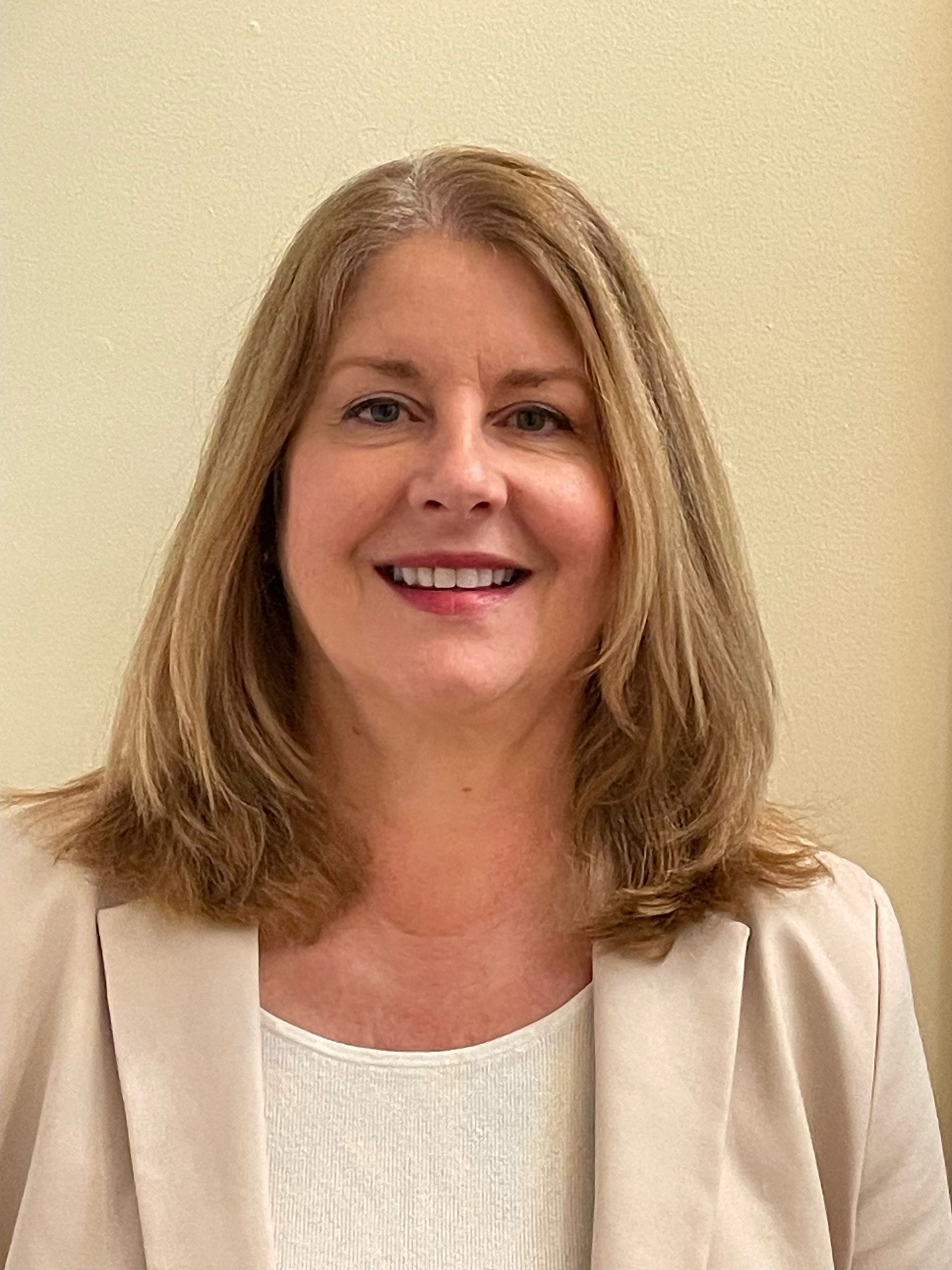 Lianne Dehnam, MS, APN