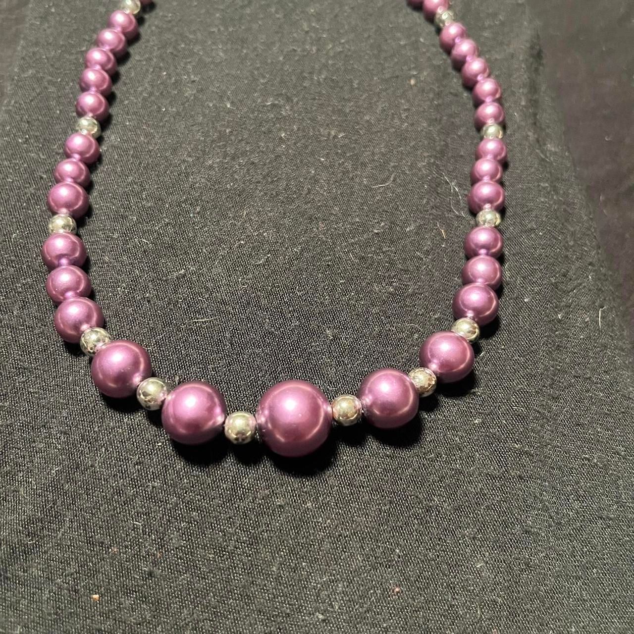 Cute Purple and Silver Beaded Necklace