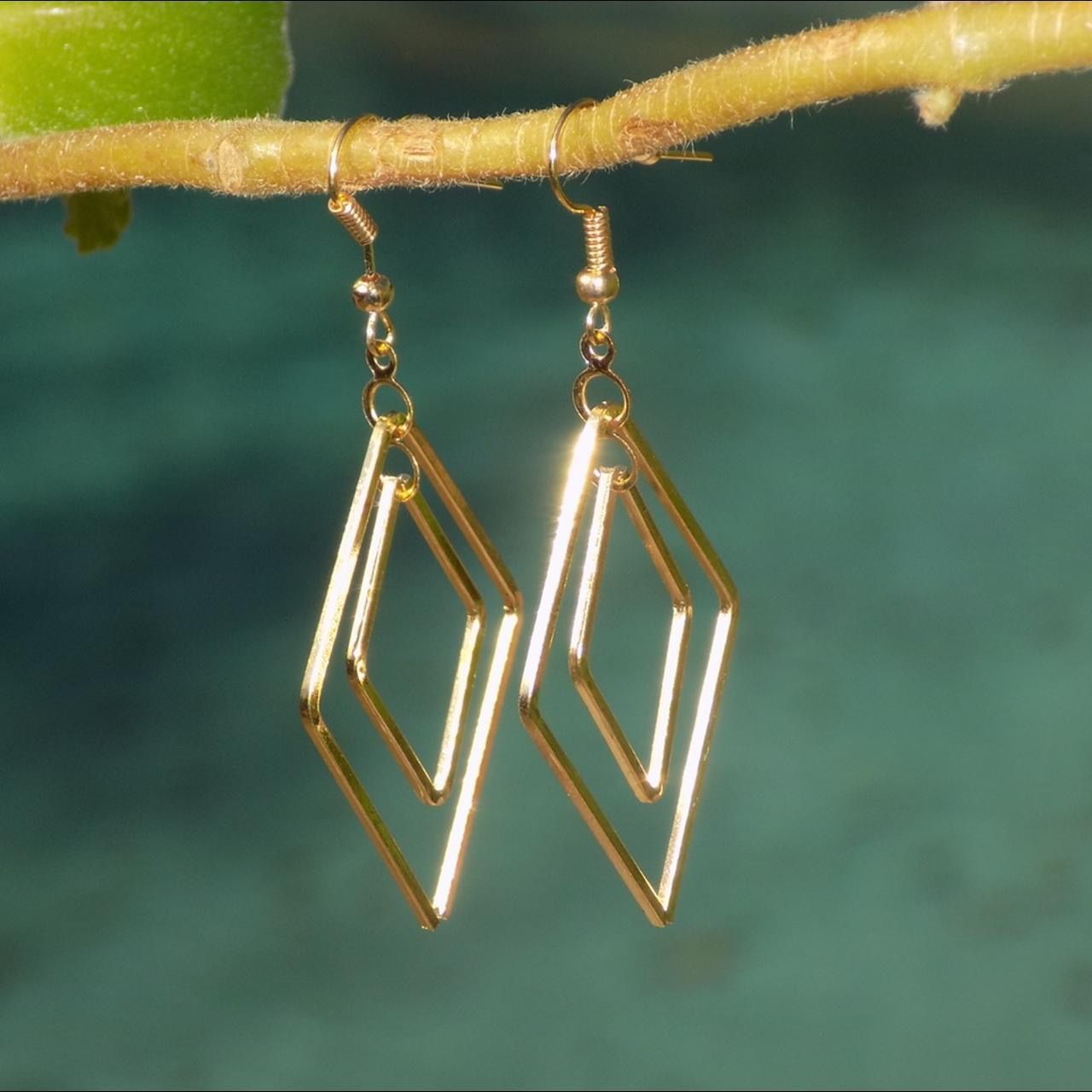 Adorable Gold Colored Diamond Layered Earrings