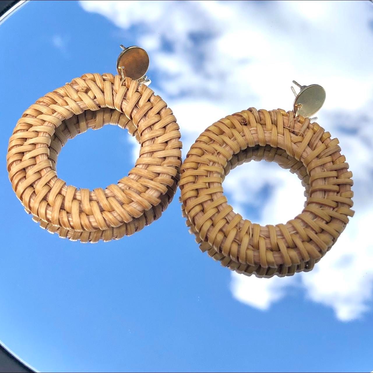 Cute Tan/Brown Woven Circle Earrings on Gold Colored Studs
