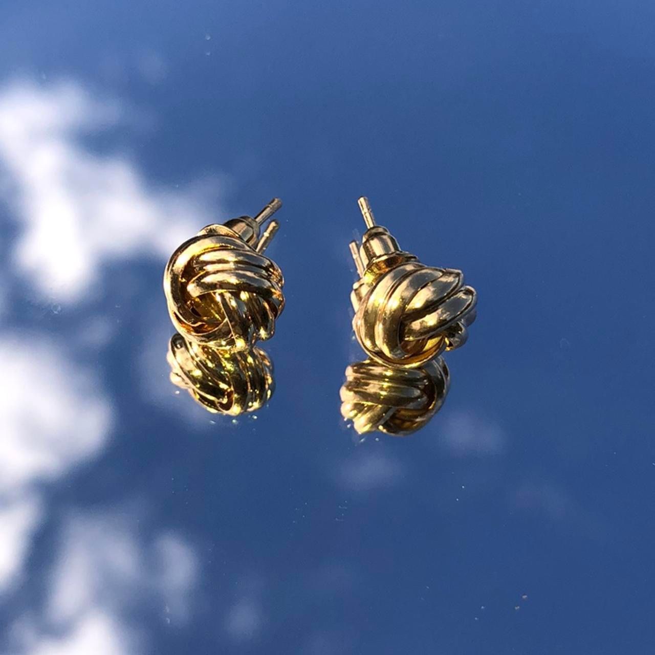 Classic Gold Colored Swirly Design Circle Studded Earrings