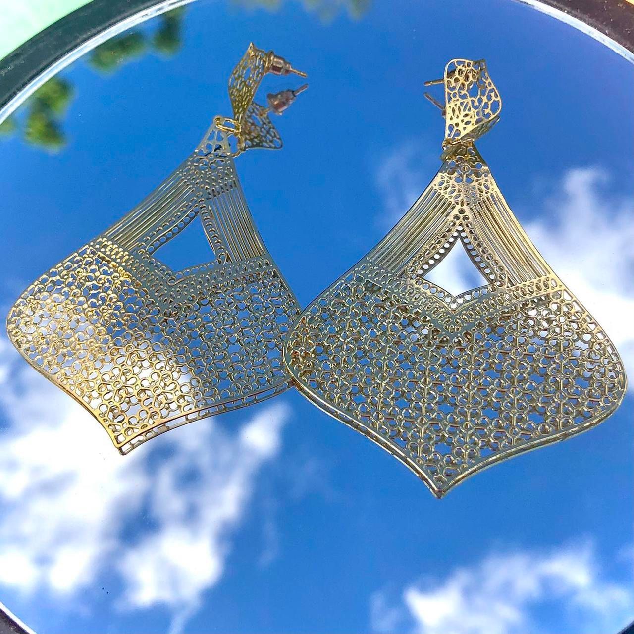 Thin Lightweight Gold Colored Floral Mandala Design Earrings