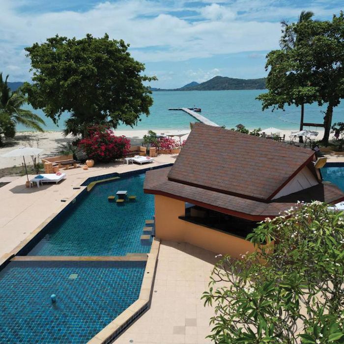 Riahi Villas by Swiss-Belhotel, Nirup Island