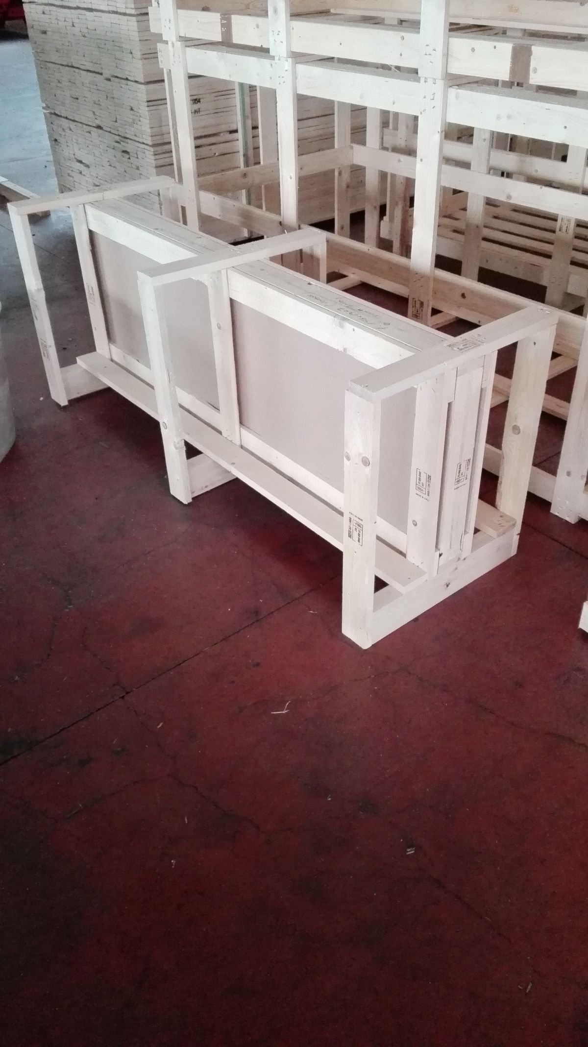 scatole in legno per la movimentazione delle merci