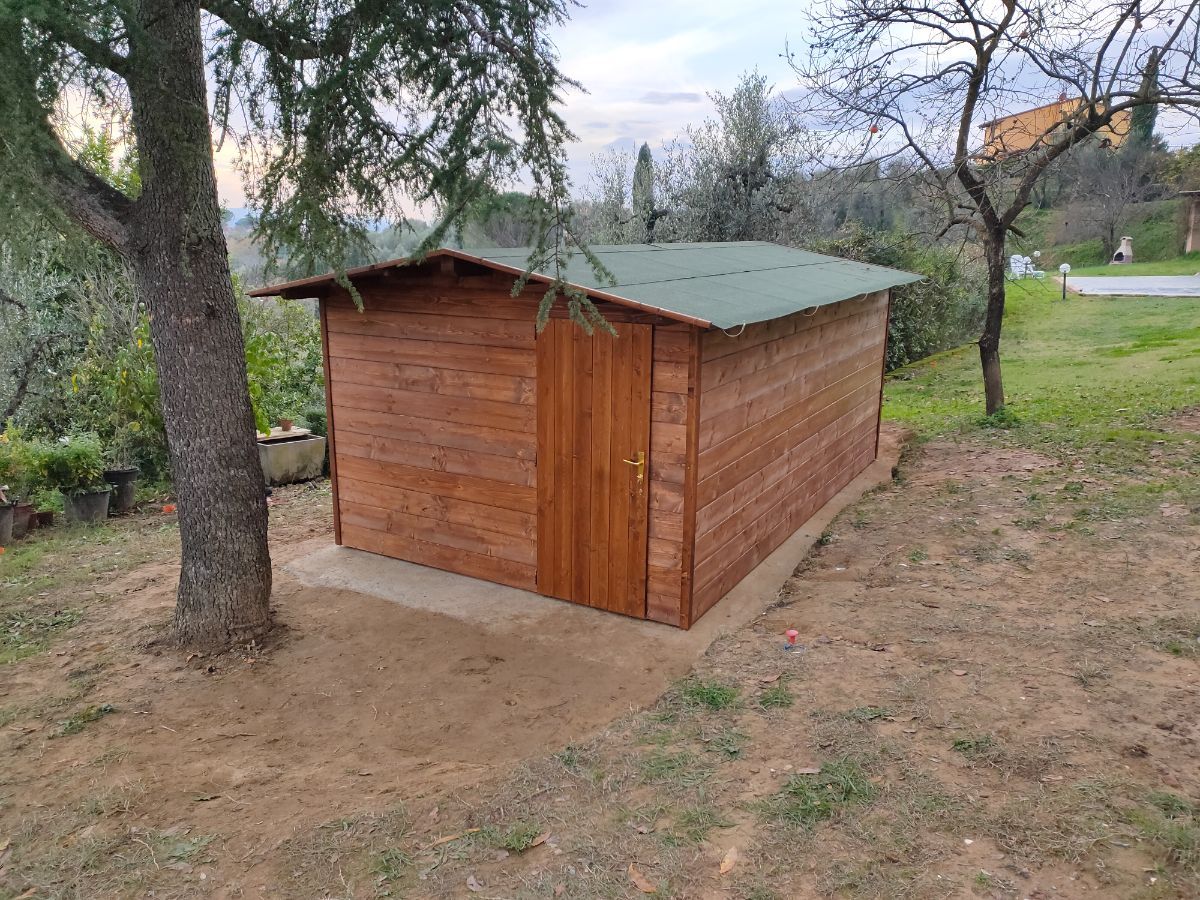 casetta prefabbricata in legno