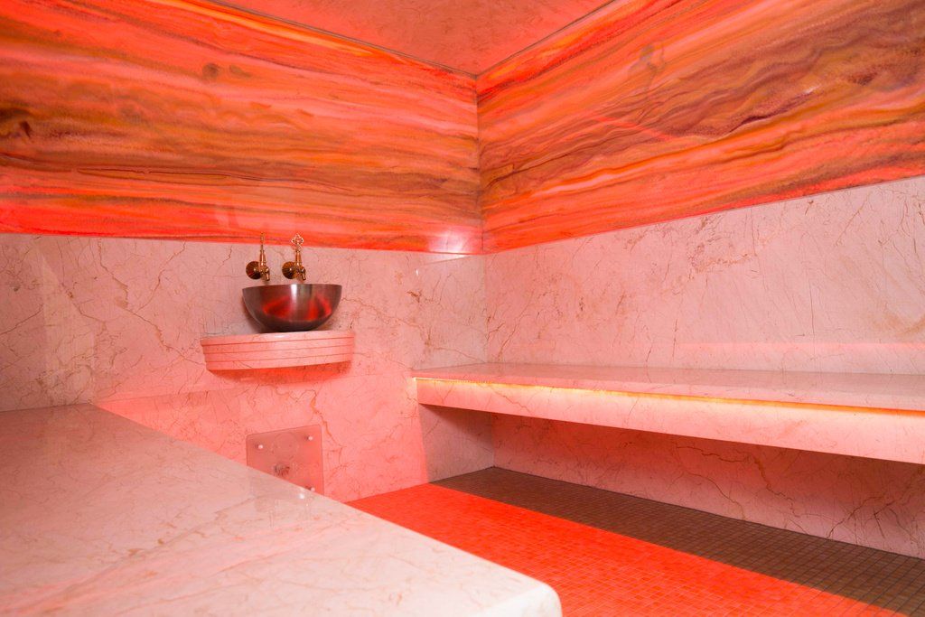 a 3d render of the suite hot tub by hypa spa