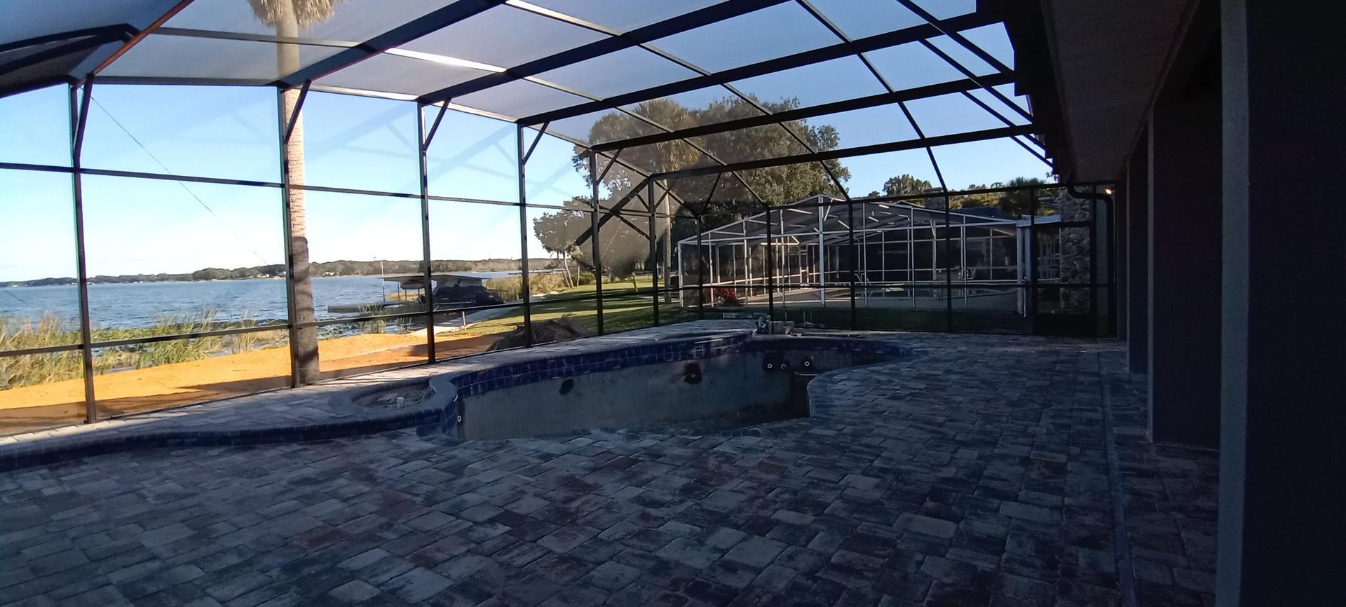 Pool Enclosure Installation