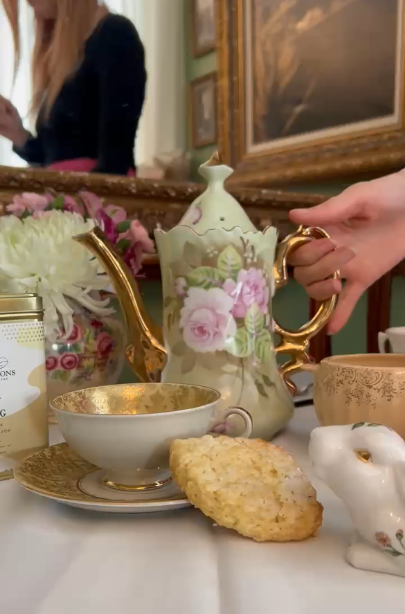 Pink House Tea Room - New Baltimore, MI