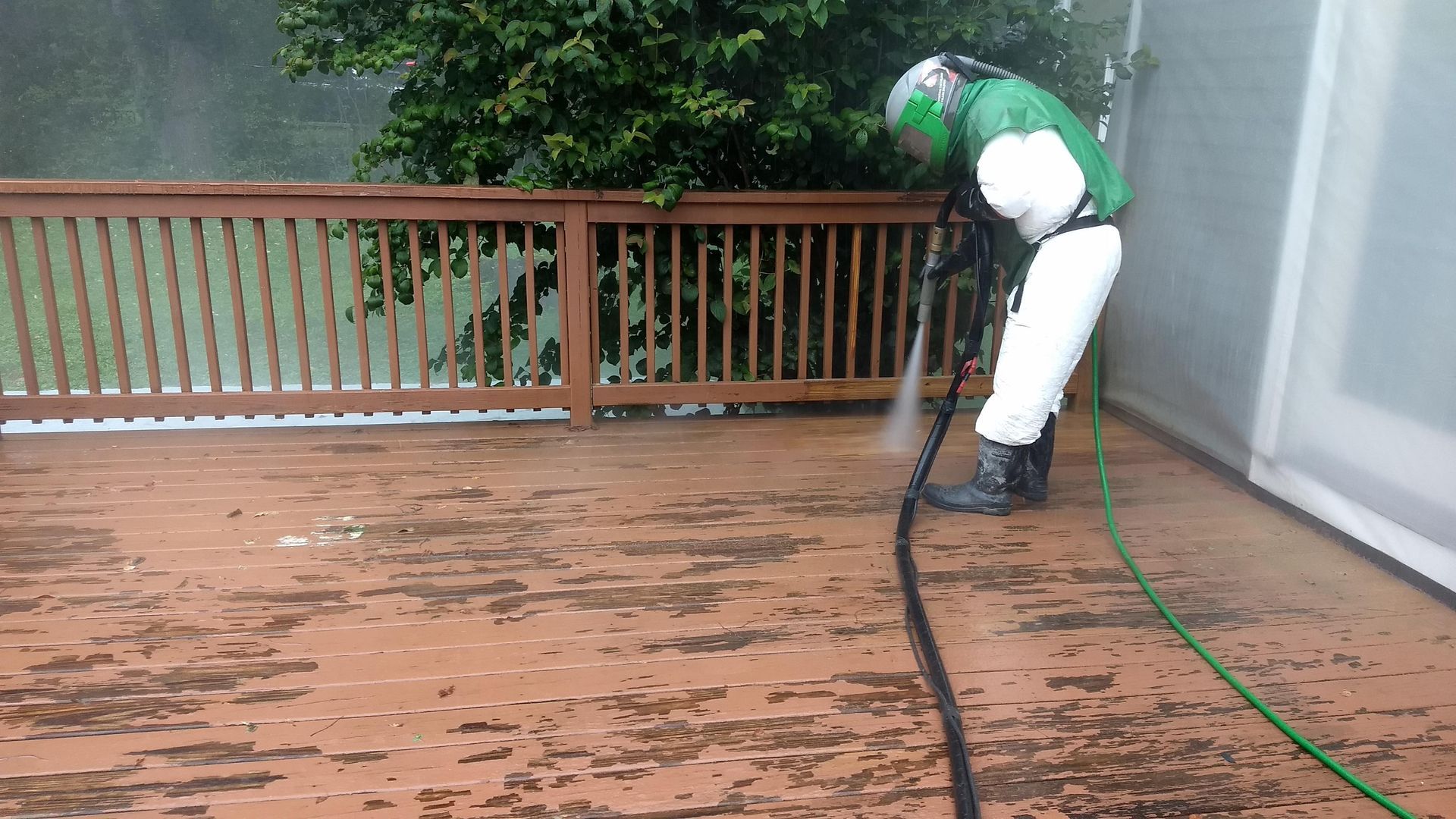Wood deck dustless blasting paint removal in Doylestown Pa