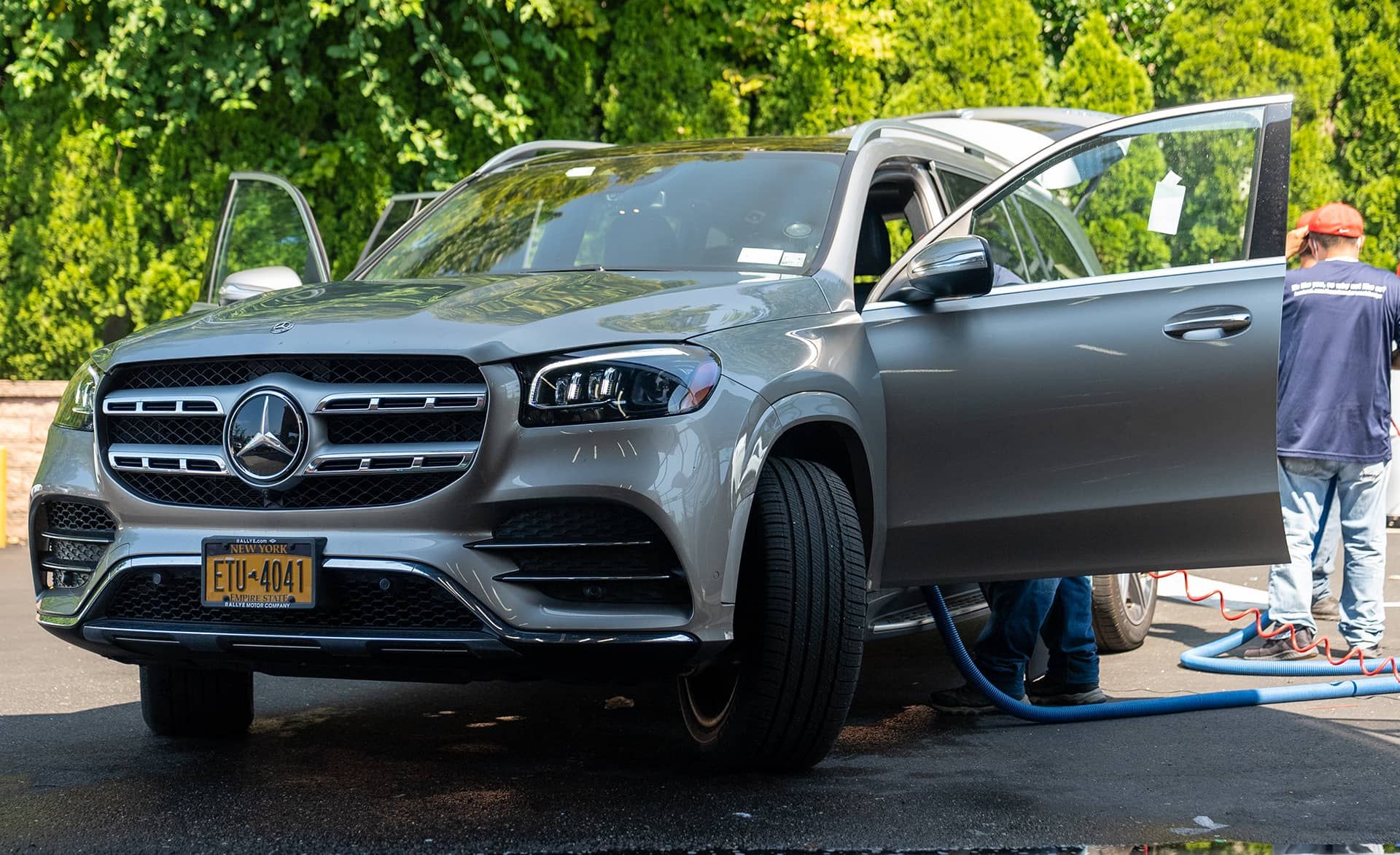 Detail Center at American Car Wash North Shore Car Washing Service