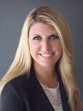 April Wolfe Headshot