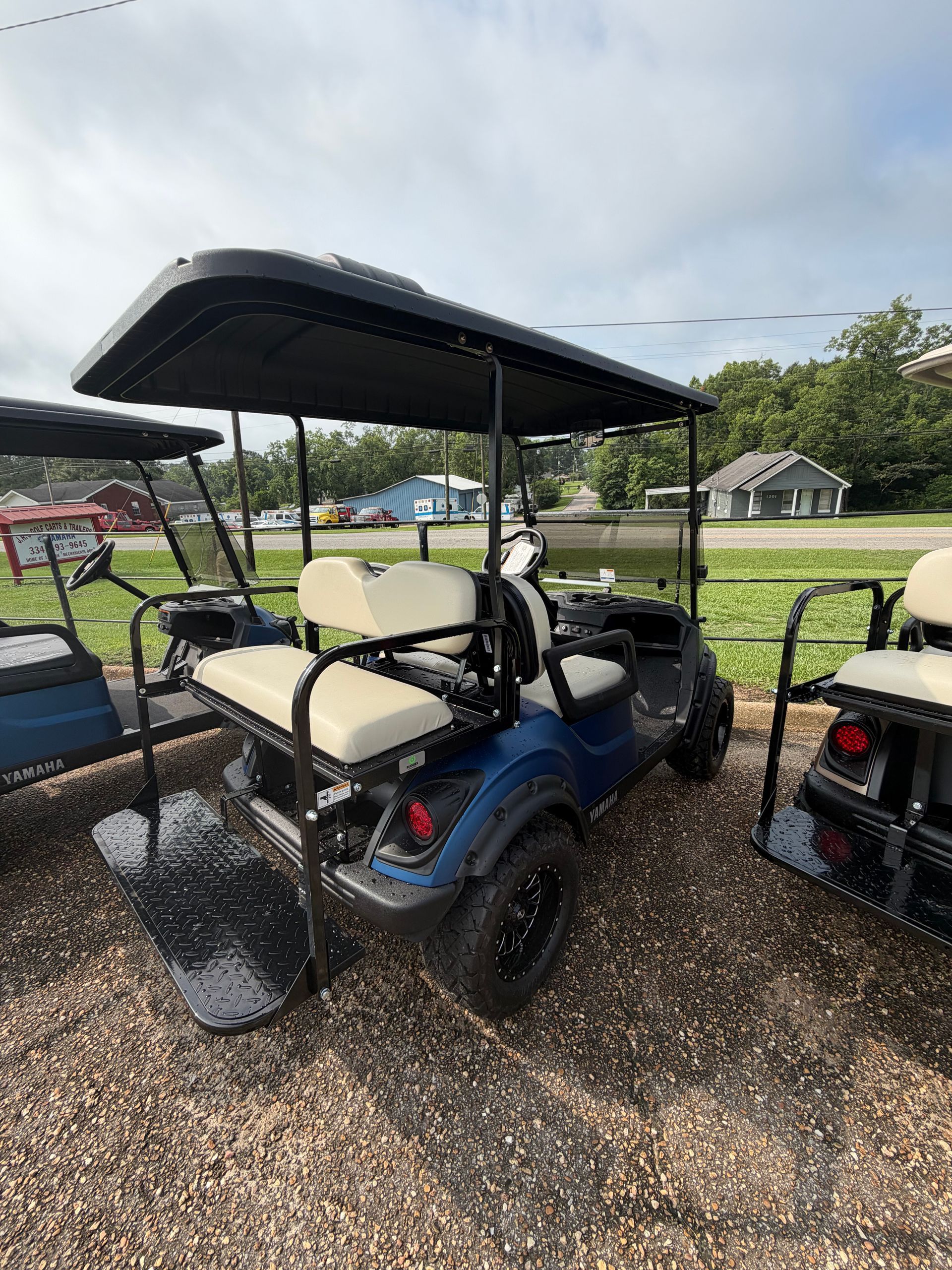 2019 YAMAHA GOLF CART GAS BLUE                                                                                                                                                936