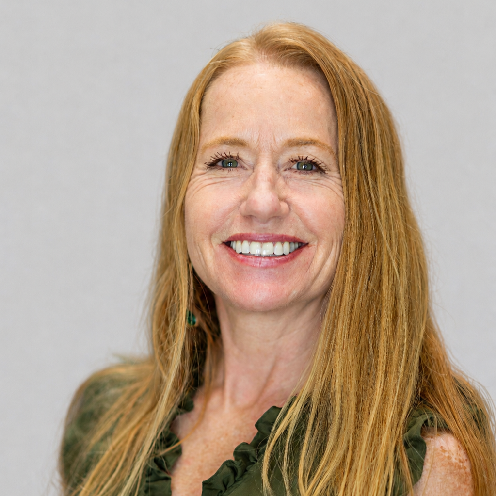 Sarah Wilcox Headshot