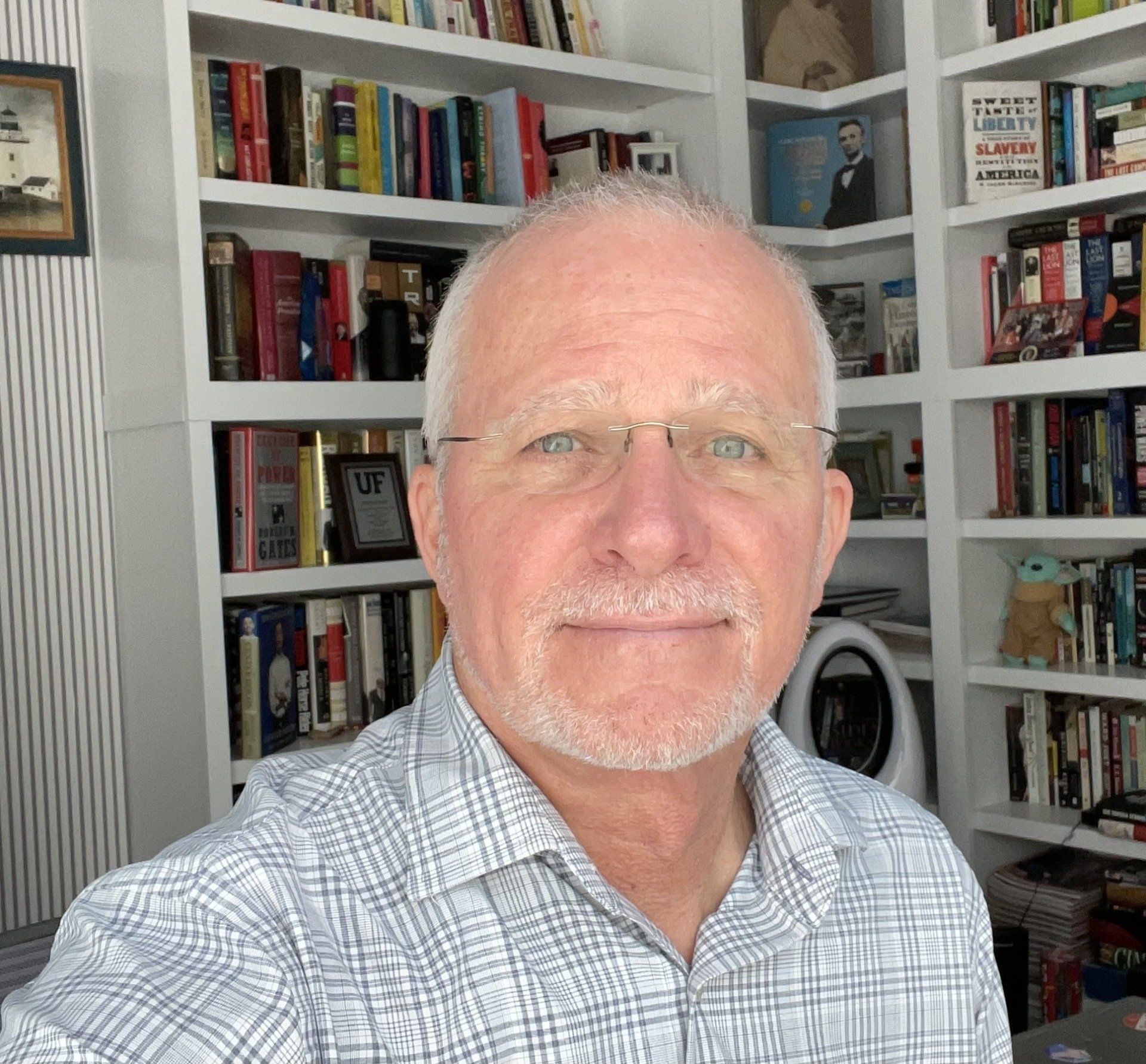 Ken Hoeck headshot