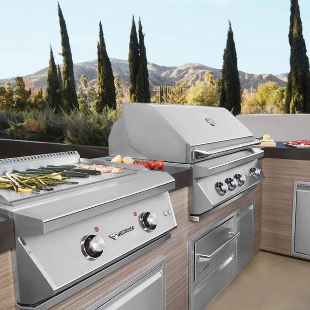Patio Grill — Cincinnati, OH — Western Hills Builders Supply Co.