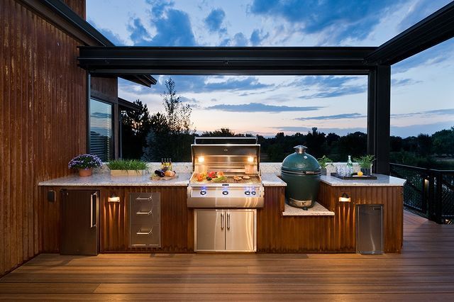 Beautiful Outside Kitchen — Cincinnati, OH — Western Hills Builders Supply Co.
