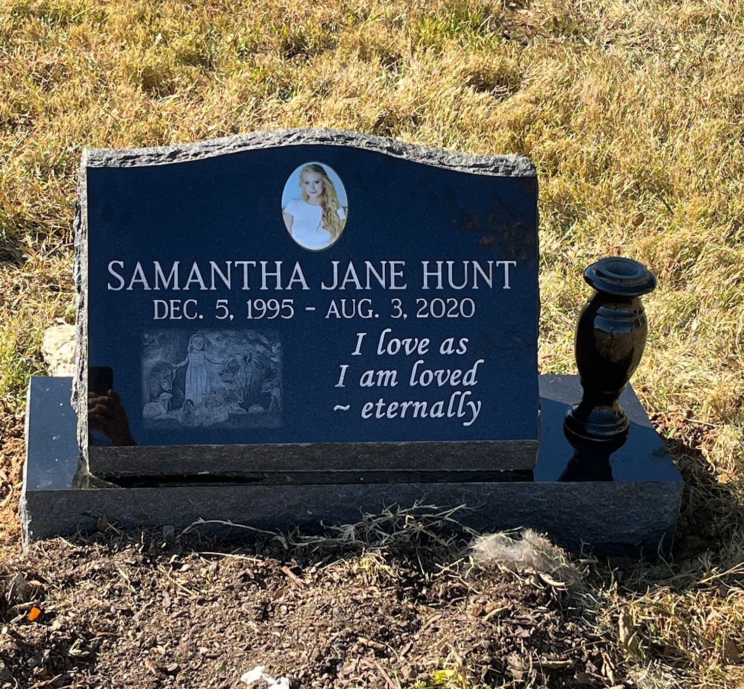 Monuments GentrySmith Funeral Home