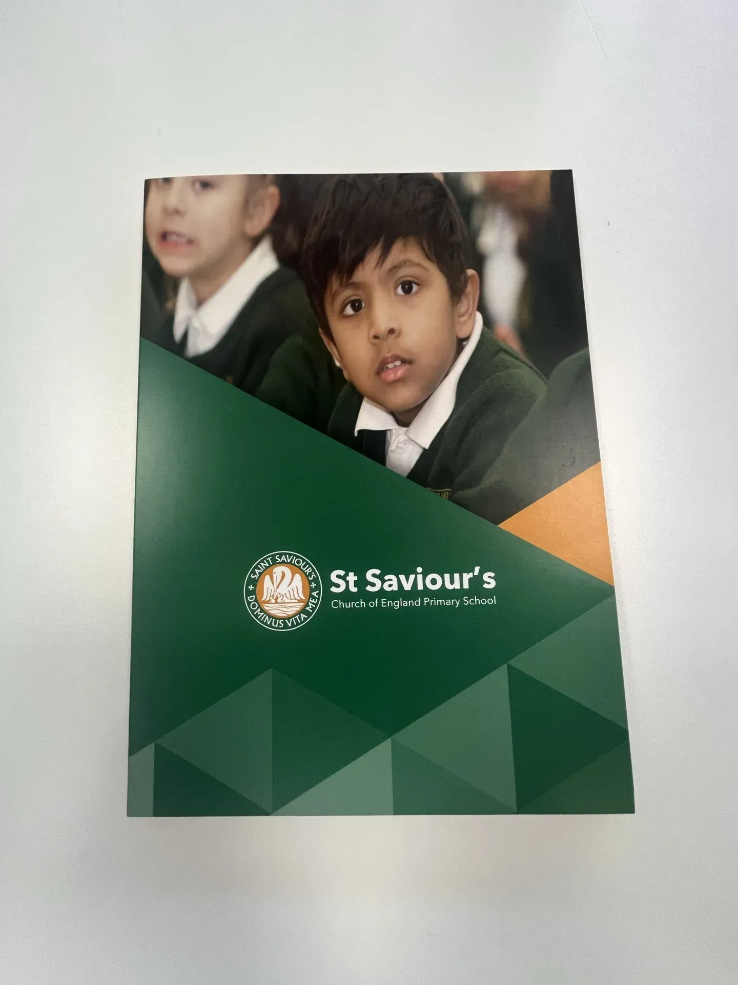 prospectus brochure
