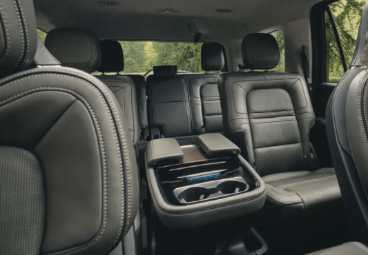 Long Beach private SUV chauffeur service