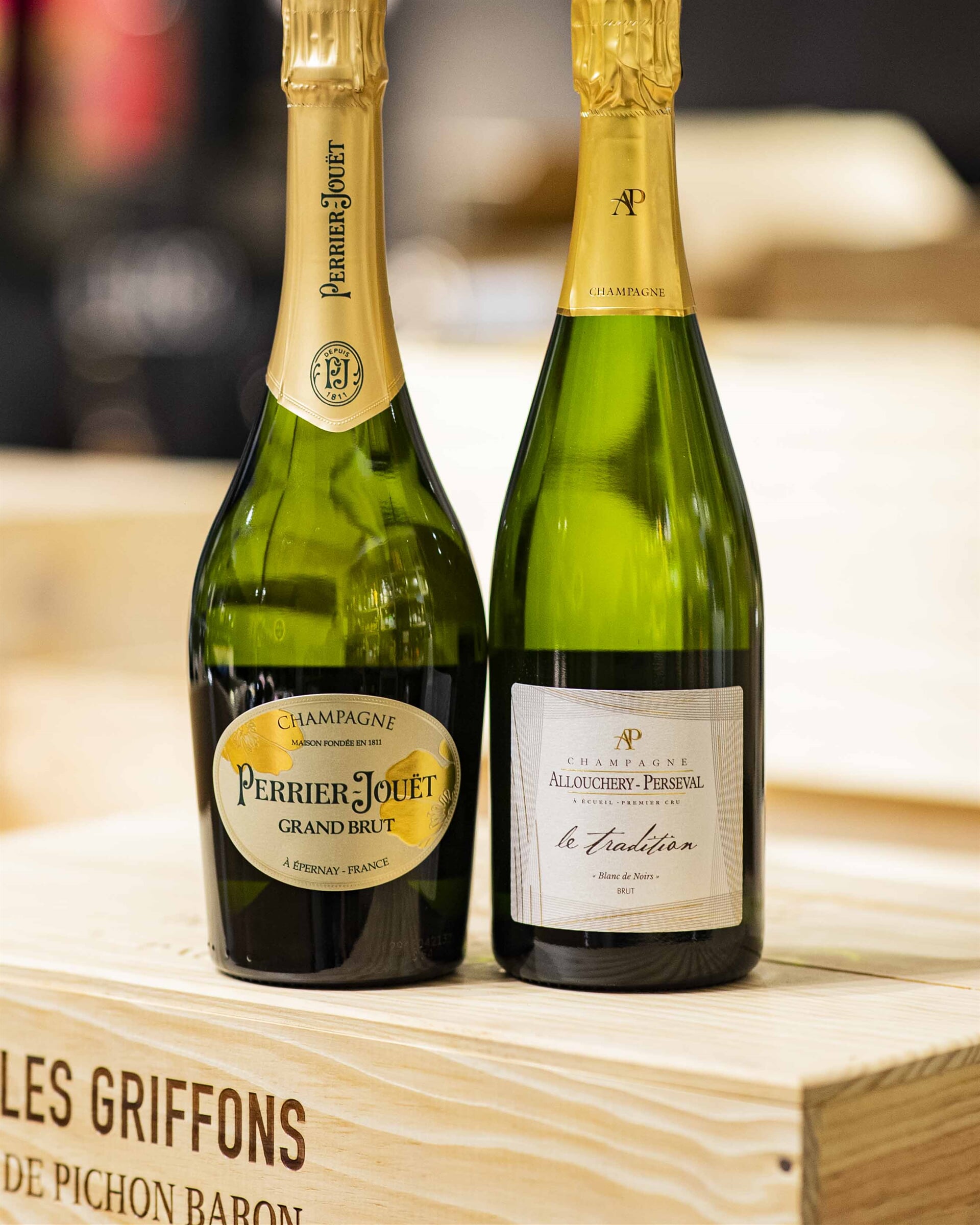 Super Champagne offers