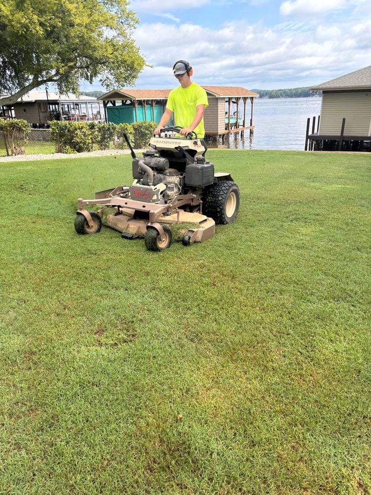 Grandview Lawn 043