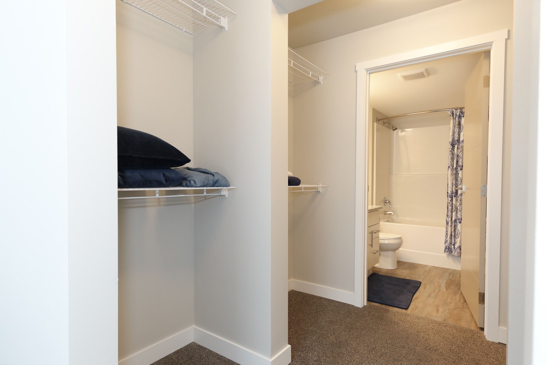 Rockwood Landing Apartments Gallery