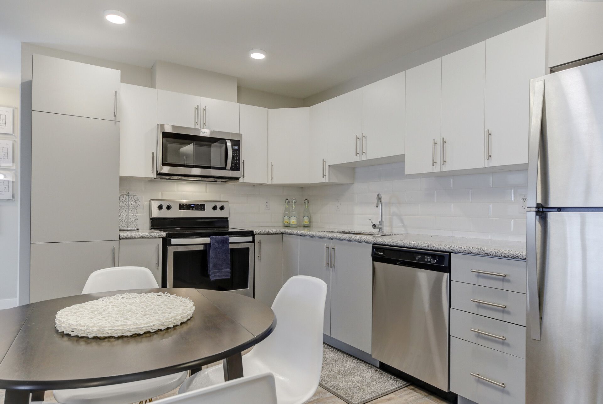 Rockwood Landing Apartments Gallery