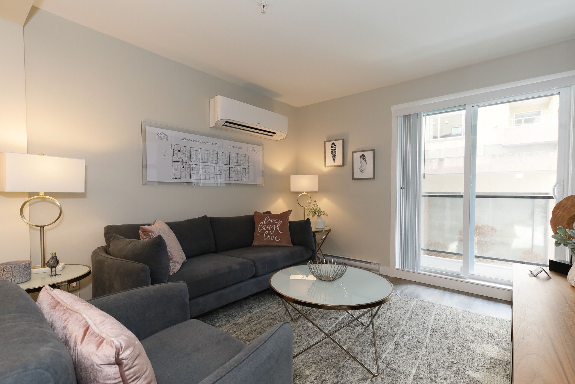 Rockwood Landing Apartments Suites