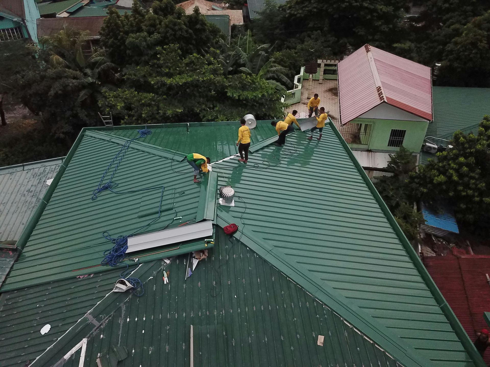 Commercial roofing communication