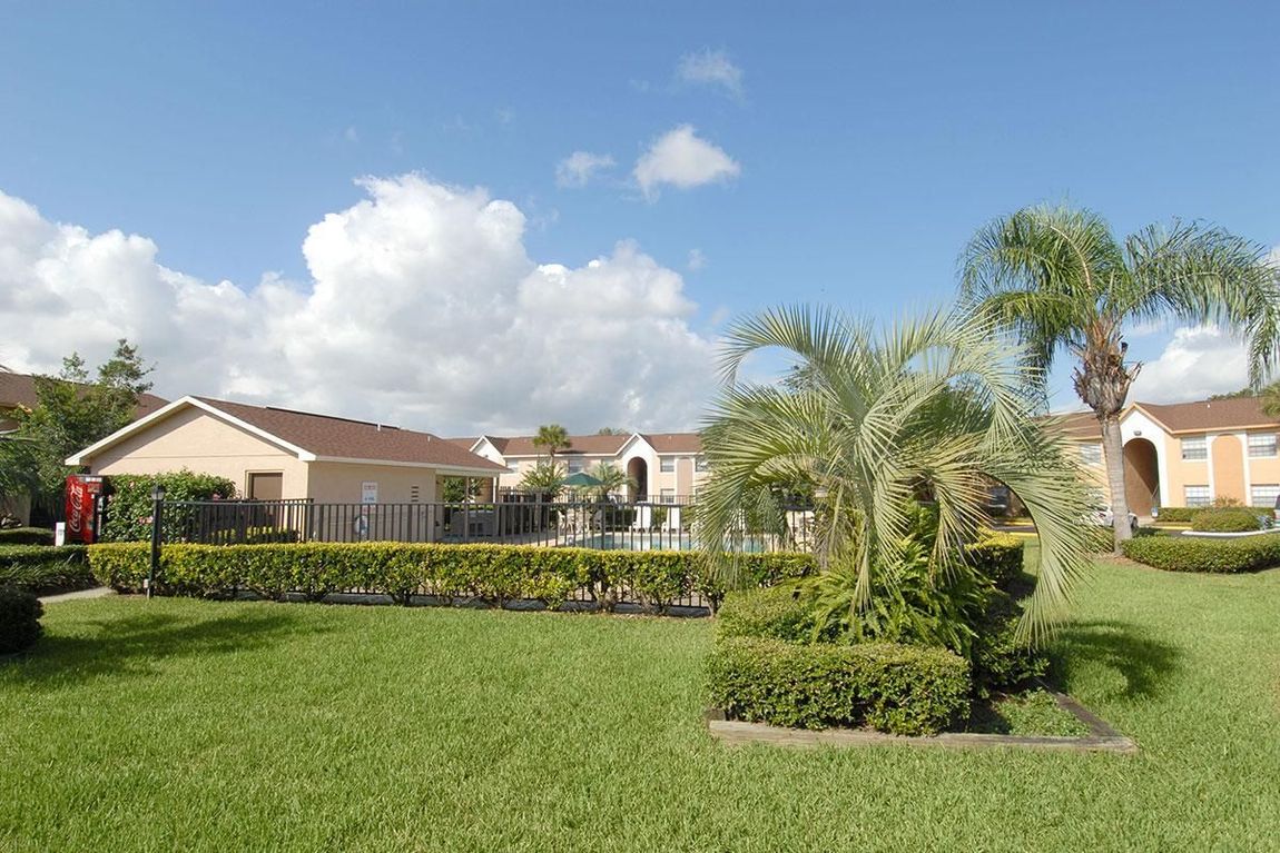 photo slideshow of images of the property