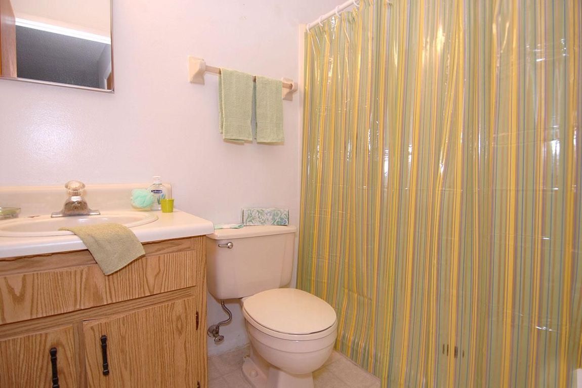 photo slideshow of images of the property