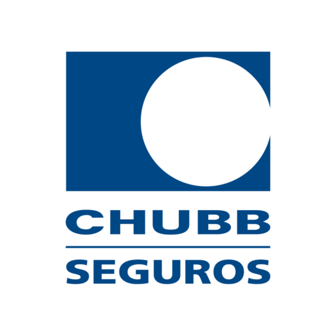 Logotipo da Chubb Seguros em azul e branco com um emblema circular acima do nome da empresa.