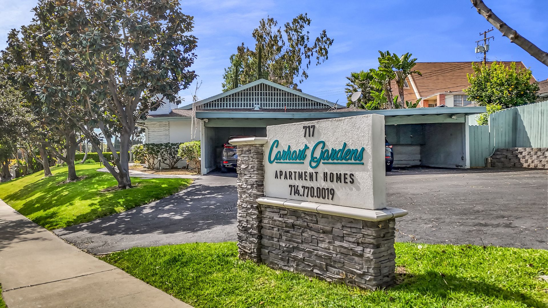 Carhart Gardens Photo 1