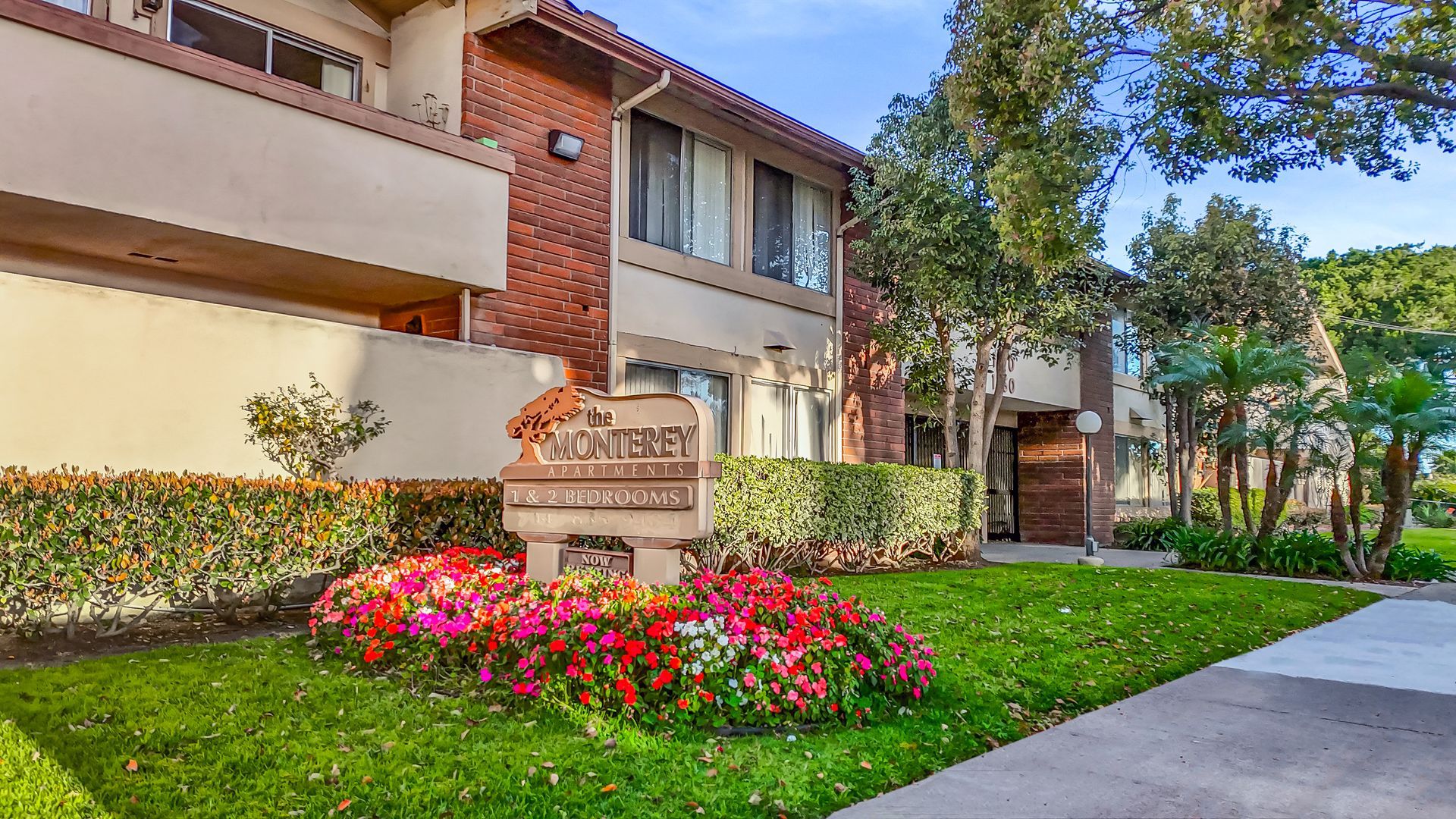 Monterey Apartments Photo 1