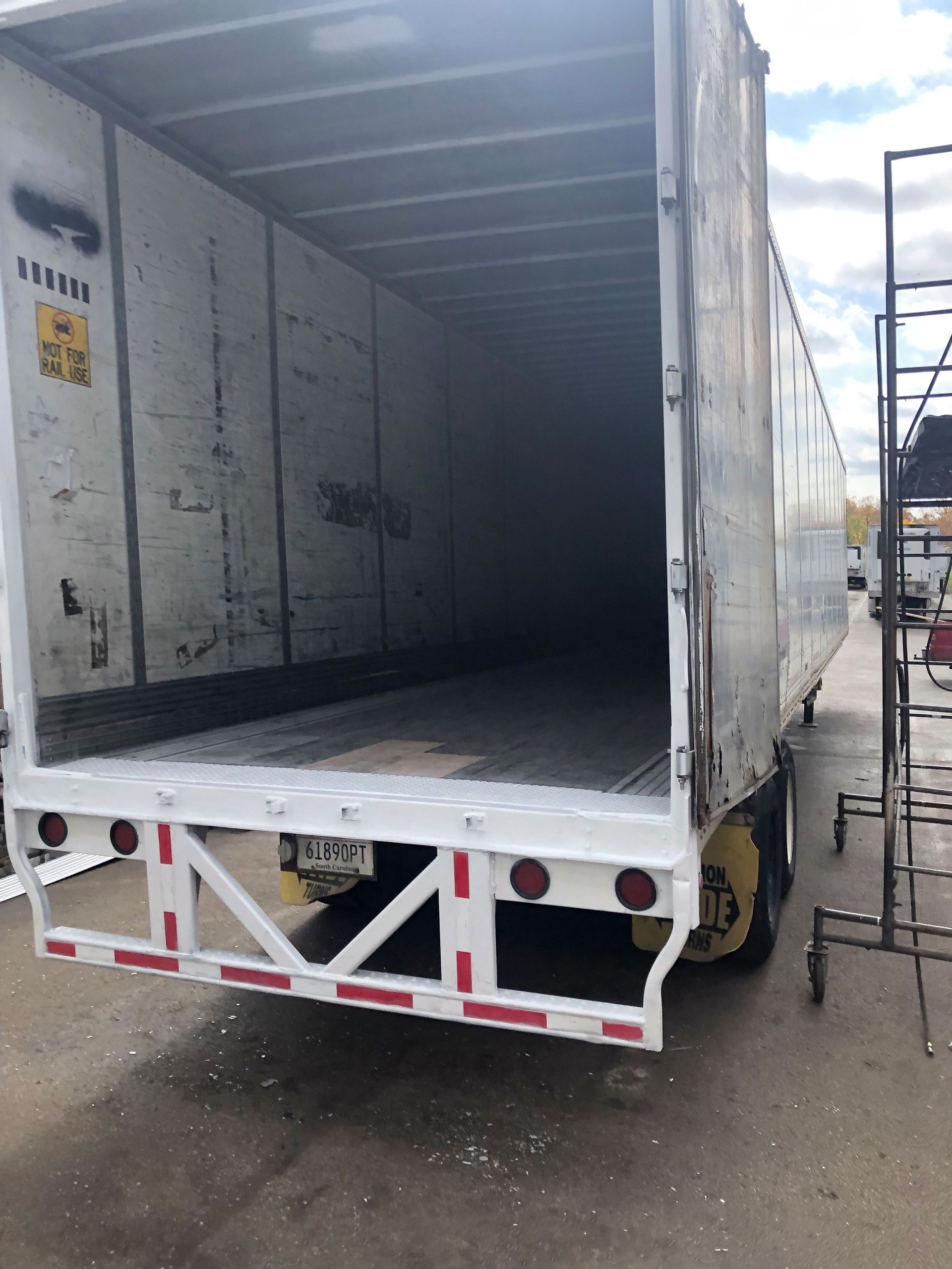 Open Trailer Truck