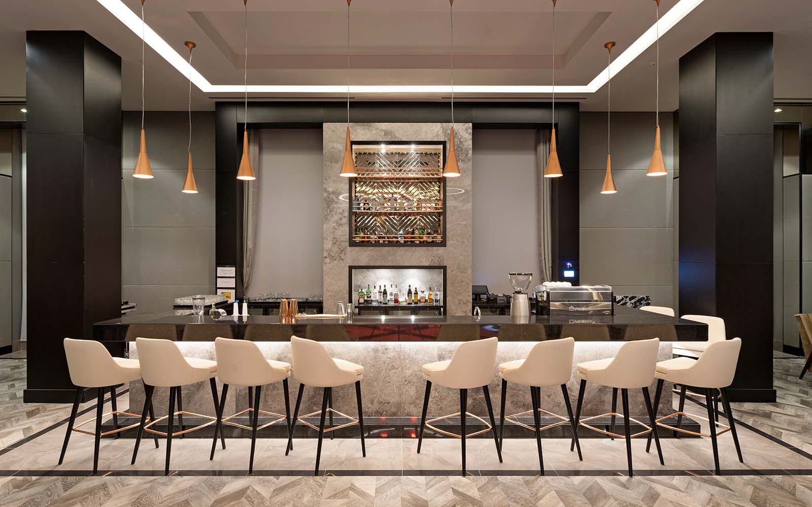 Limak Skopje Luxury Hotel , Sky Lounge Bar