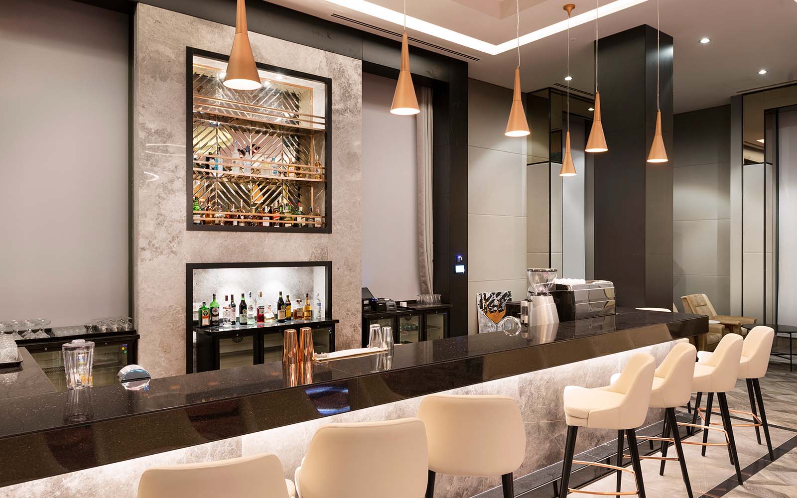Limak Skopje Luxury Hotel , Sky Lounge Bar